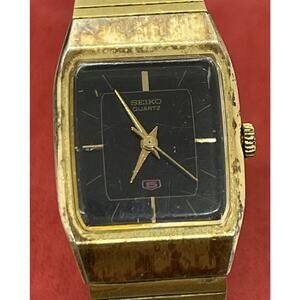 Vintage Seiko 5 2B21-5020 Gold Tone Quartz Analog Ladies Watch Black Dial